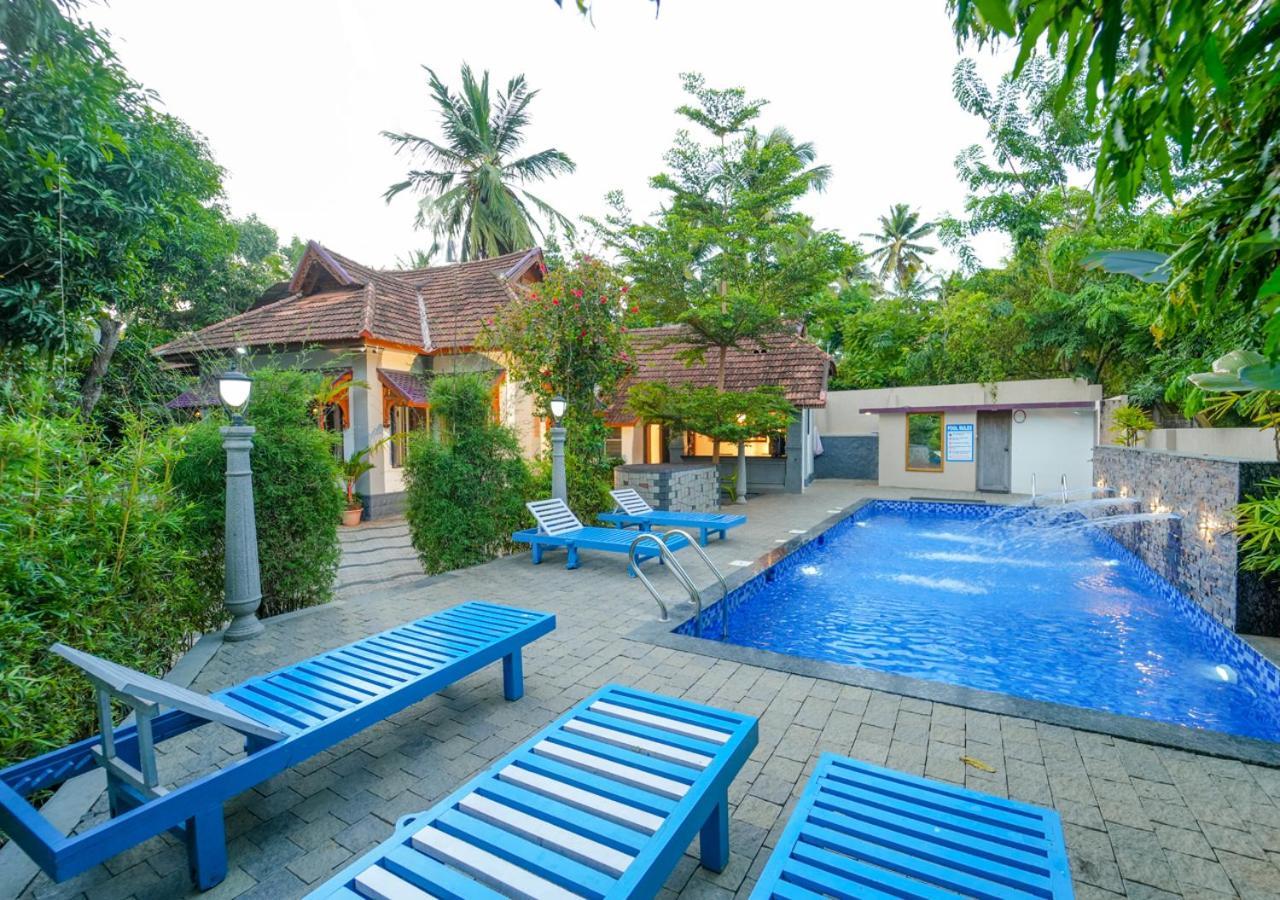 Pop Tavern By Voye Homes * Kovalam
